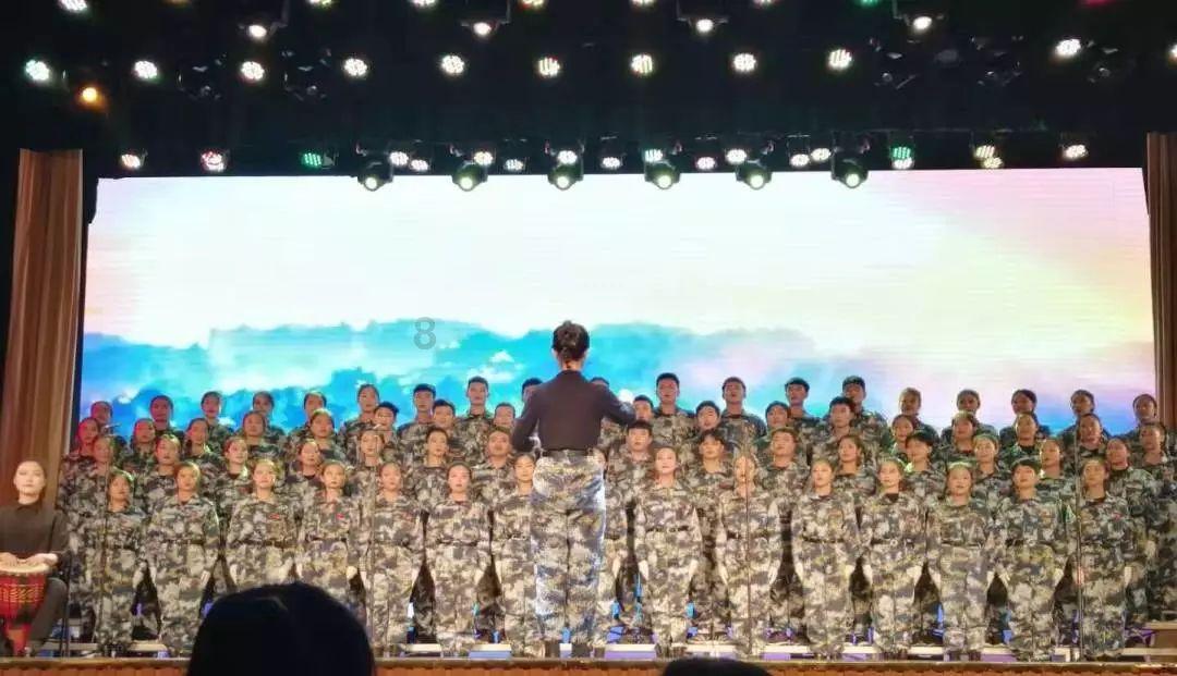 这种划痕，需要补漆么，还是用补漆笔补一下就可以了？游戏画面